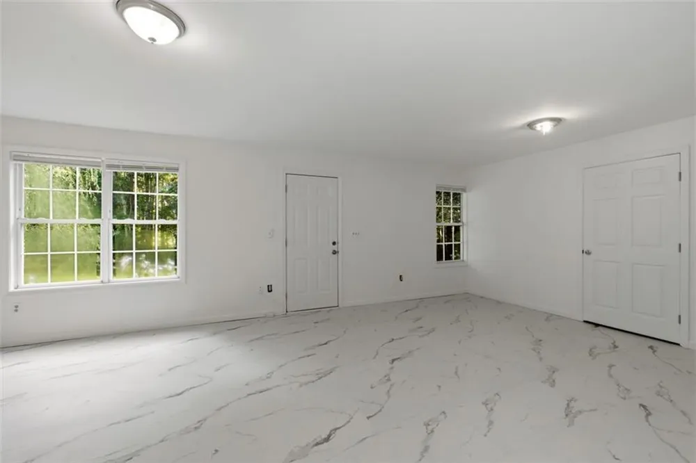 24 Augusta Way Hiram, GA 30141