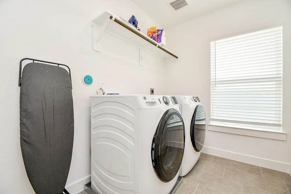 2210 Via Laura South Houston, TX 77051