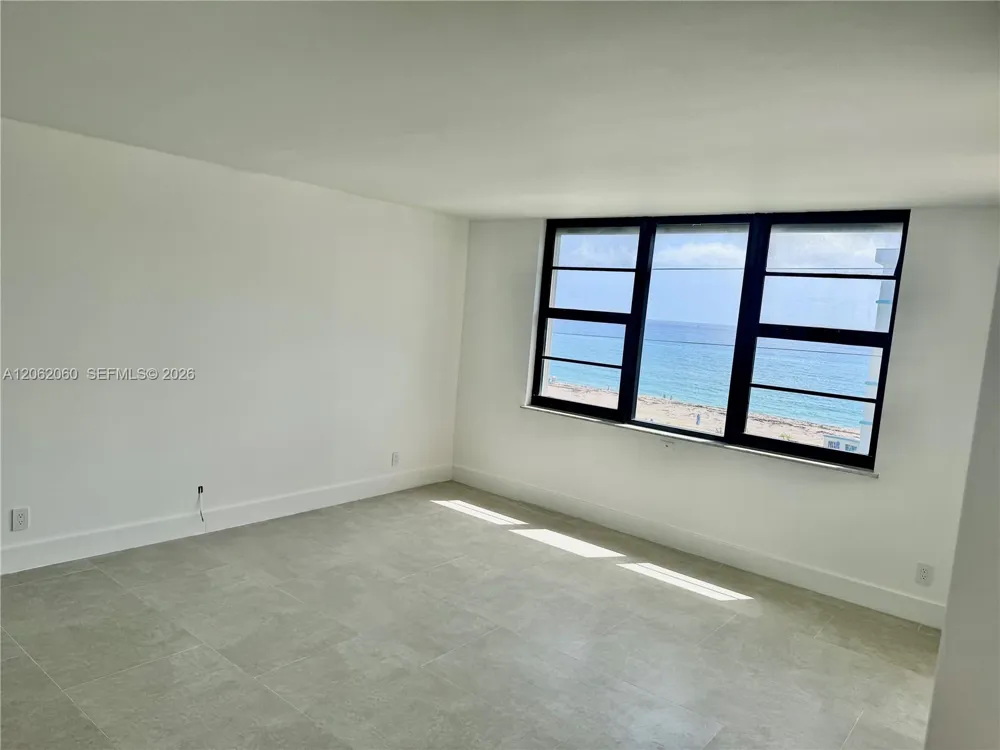 911 Ocean Dr #503 Juno Beach, FL 33408