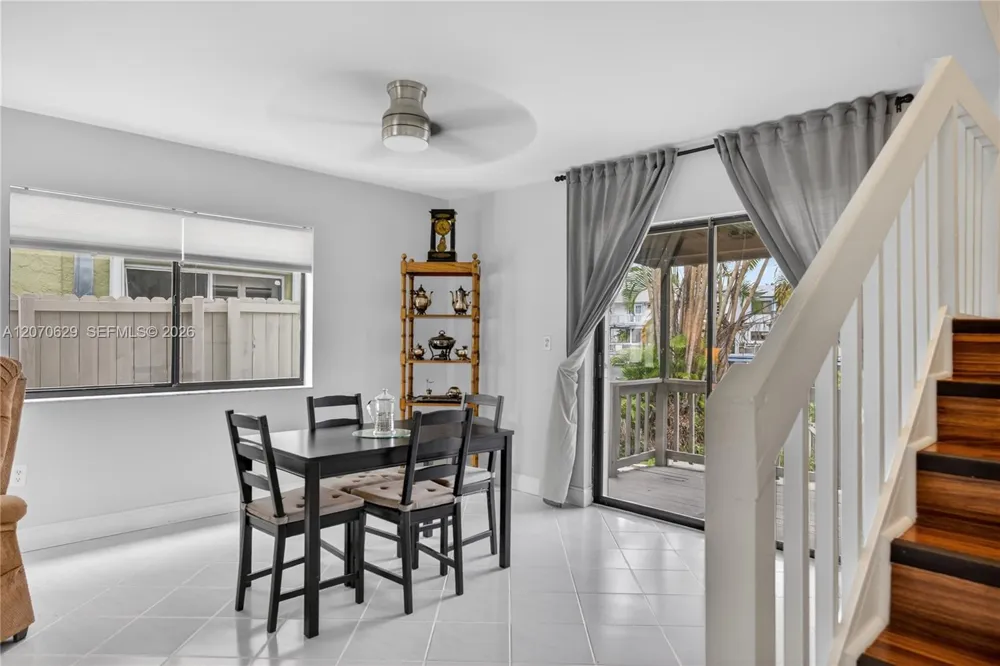 8210 SW 96th Ct Miami, FL 33173