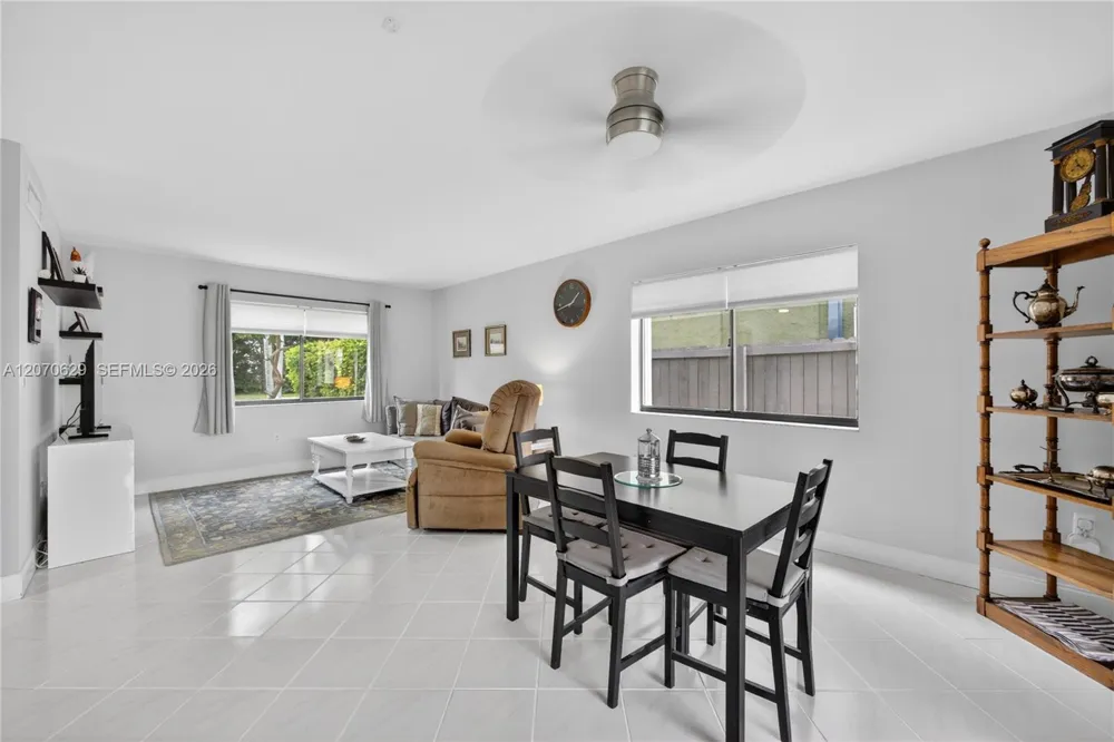 8210 SW 96th Ct Miami, FL 33173