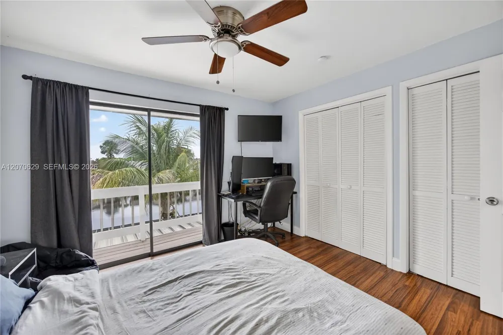 8210 SW 96th Ct Miami, FL 33173