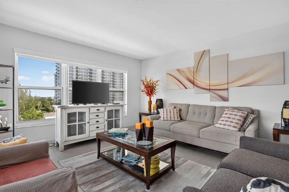 405 OCEAN BOULEVARD #611 Pompano Beach, FL 33062
