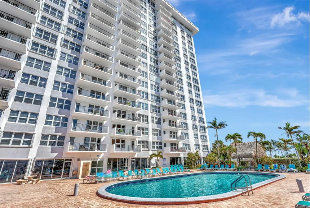 405 OCEAN BOULEVARD #611 Pompano Beach, FL 33062