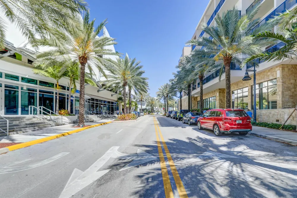 405 OCEAN BOULEVARD #611 Pompano Beach, FL 33062