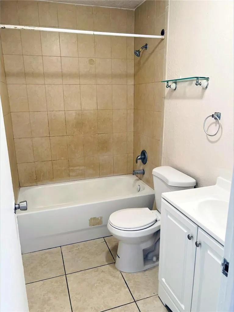 400 NW 65TH AVENUE #209 Margate, FL 33063
