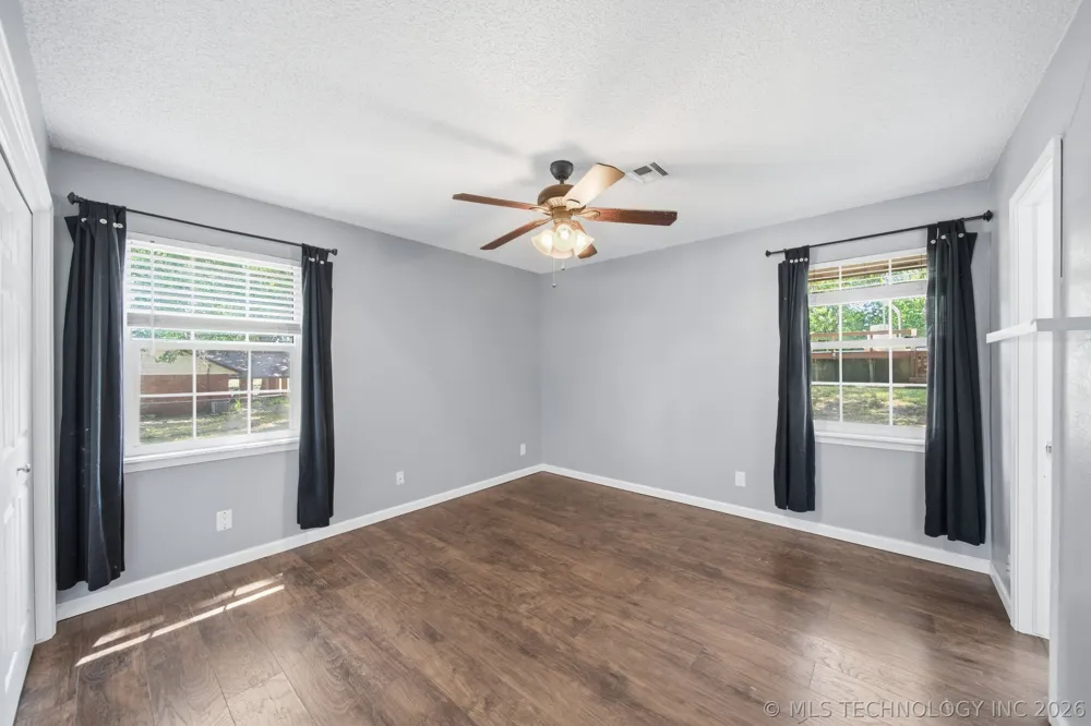18136 S 4150 ROAD Claremore, OK 74017