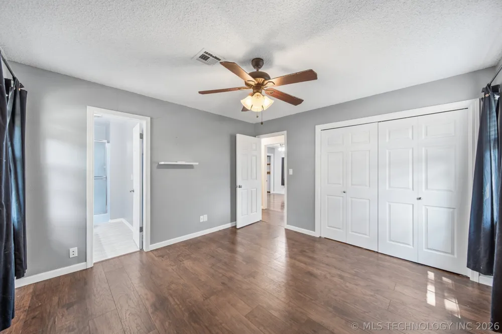 18136 S 4150 ROAD Claremore, OK 74017