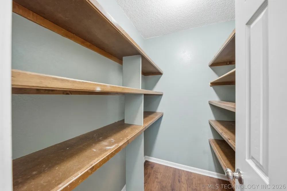 18136 S 4150 ROAD Claremore, OK 74017