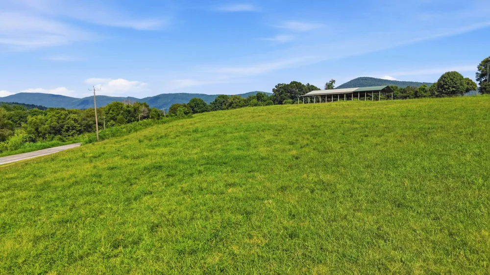 752 Old State Hwy 28 Pikeville, TN 37367