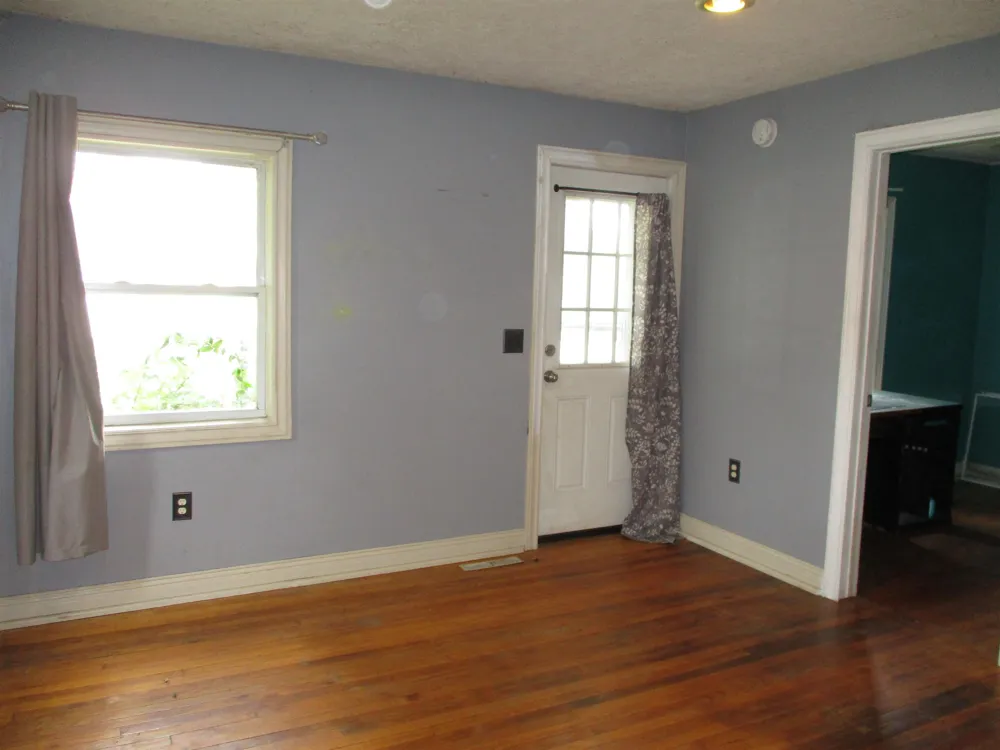 322 E Corunna Avenue Corunna City, MI 48817