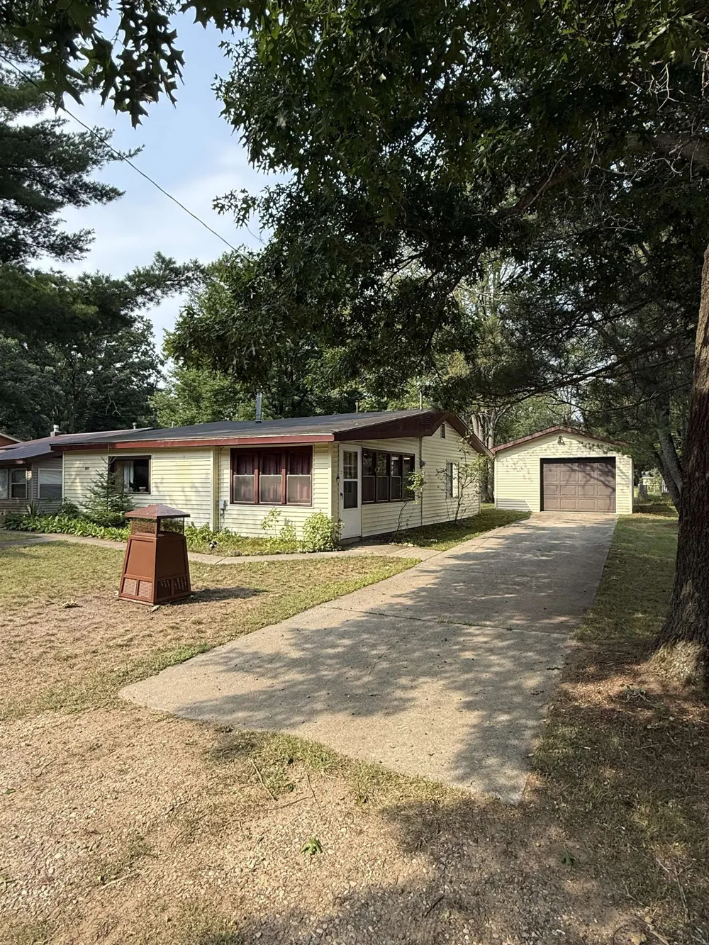 407 Hunter Drive Lincoln Township, MI 48632