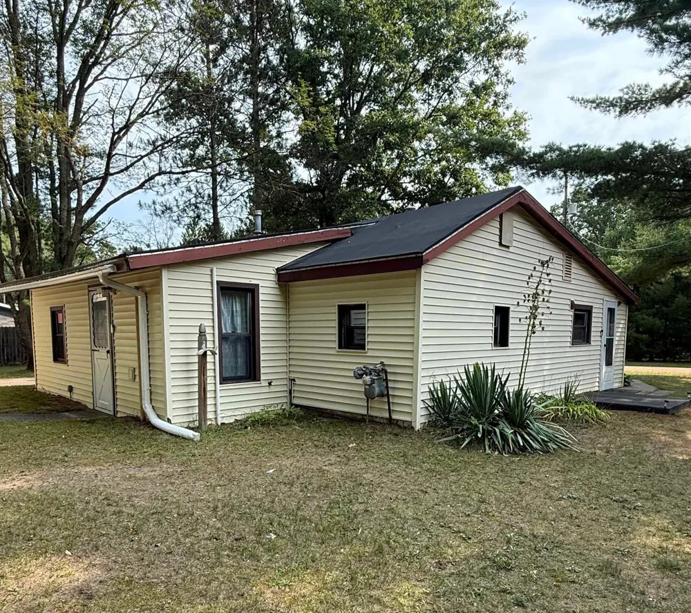407 Hunter Drive Lincoln Township, MI 48632