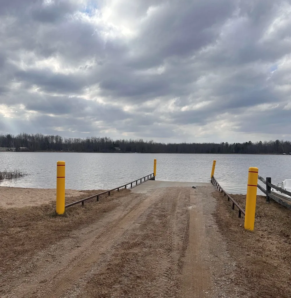 407 Hunter Drive Lincoln Township, MI 48632
