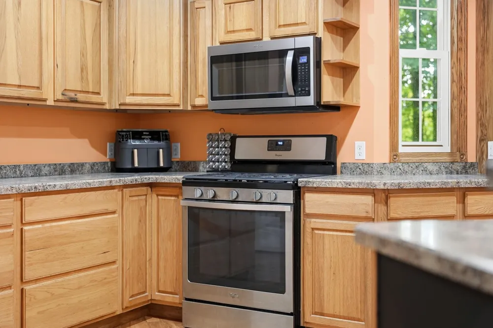 982 Shamrock Lane East Bay Township, MI 49696