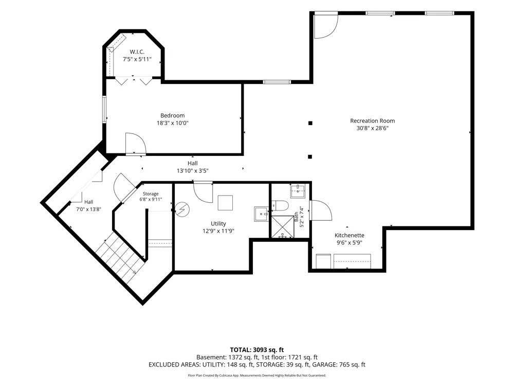 982 Shamrock Lane East Bay Township, MI 49696