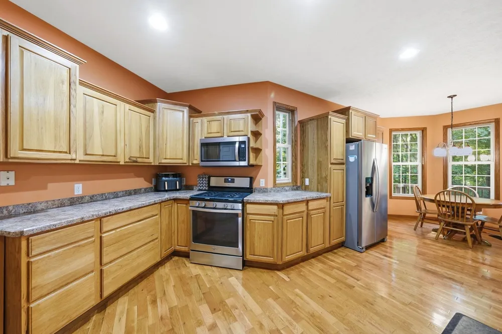 982 Shamrock Lane East Bay Township, MI 49696