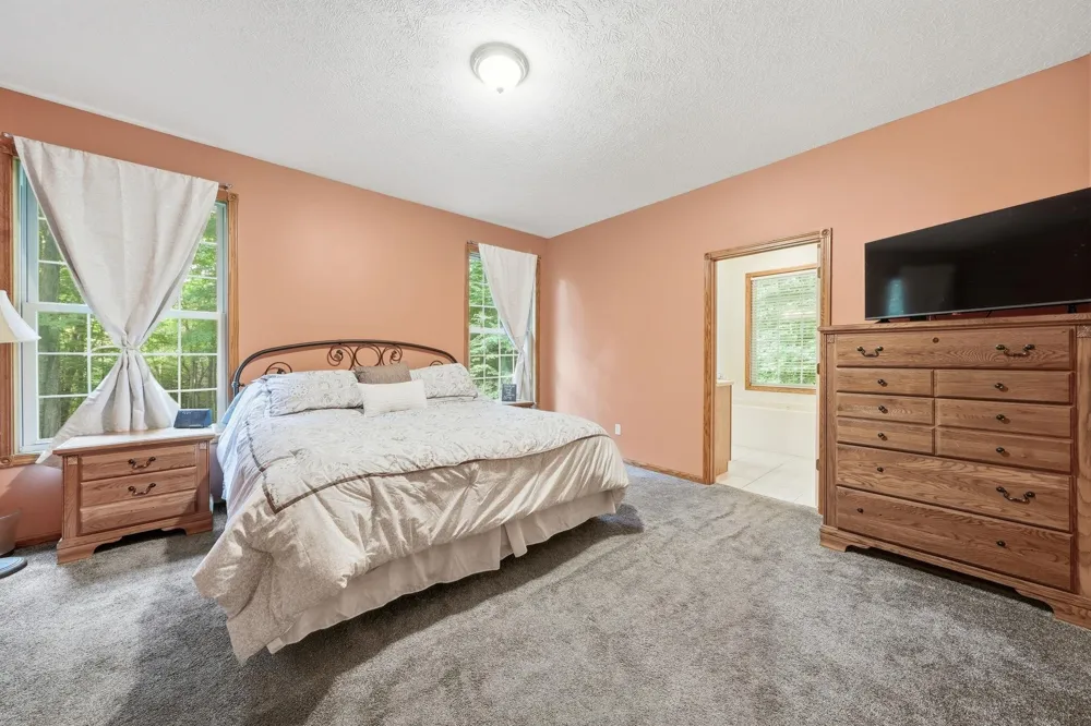 982 Shamrock Lane East Bay Township, MI 49696