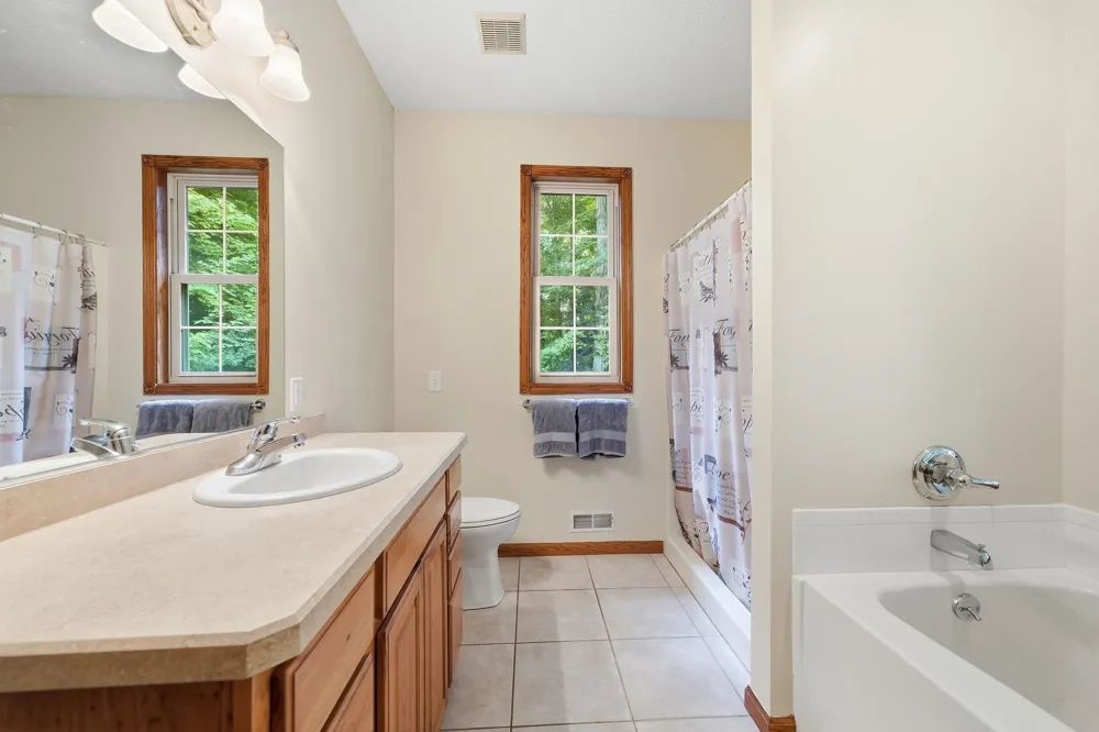 982 Shamrock Lane East Bay Township, MI 49696