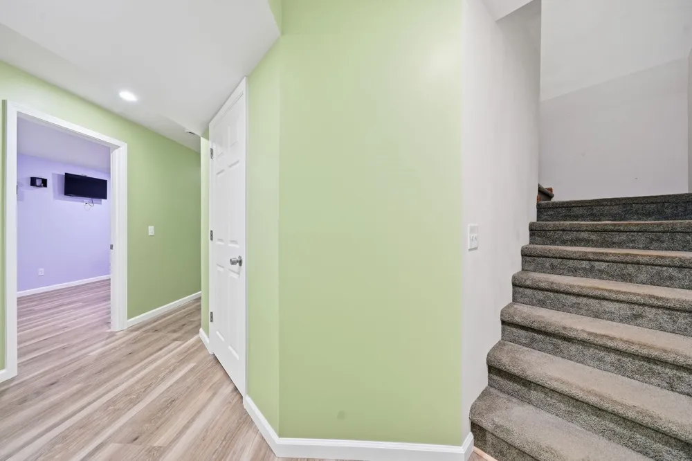 982 Shamrock Lane East Bay Township, MI 49696