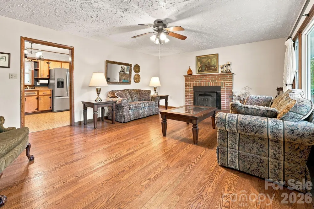 28 R and K Drive Waynesville, NC 28786