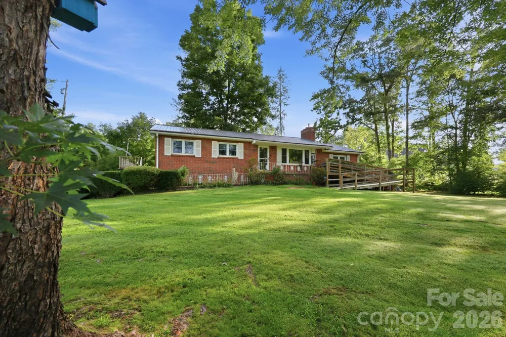28 R and K Drive Waynesville, NC 28786