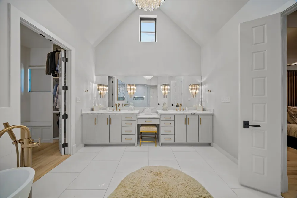 2400 Oak Bend Court Southlake, TX 76092