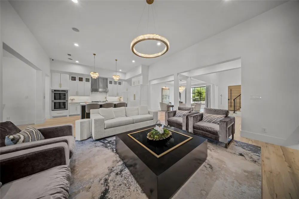 2400 Oak Bend Court Southlake, TX 76092