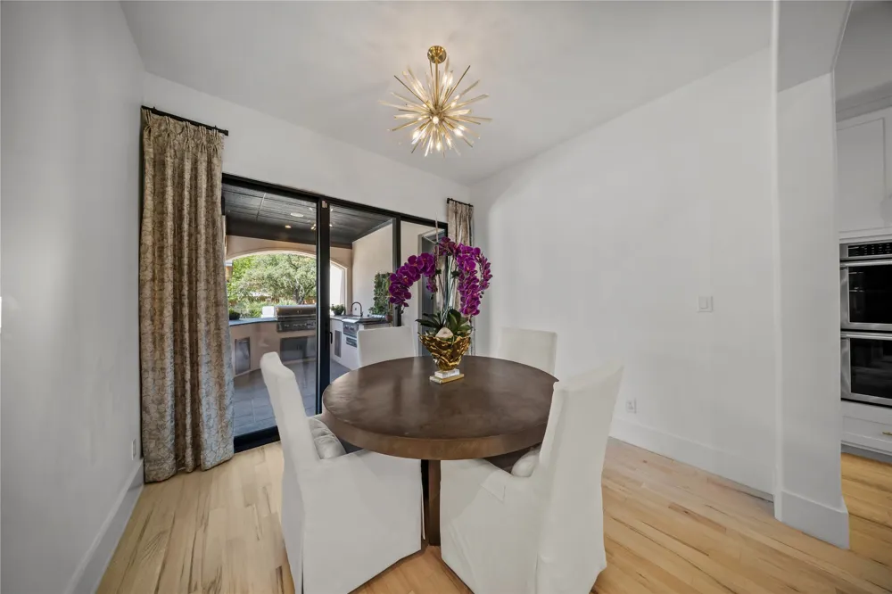 2400 Oak Bend Court Southlake, TX 76092