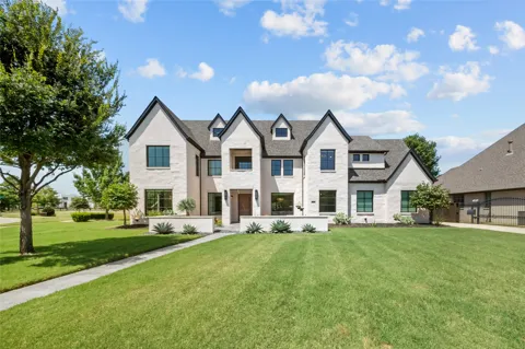 2400 Oak Bend Court