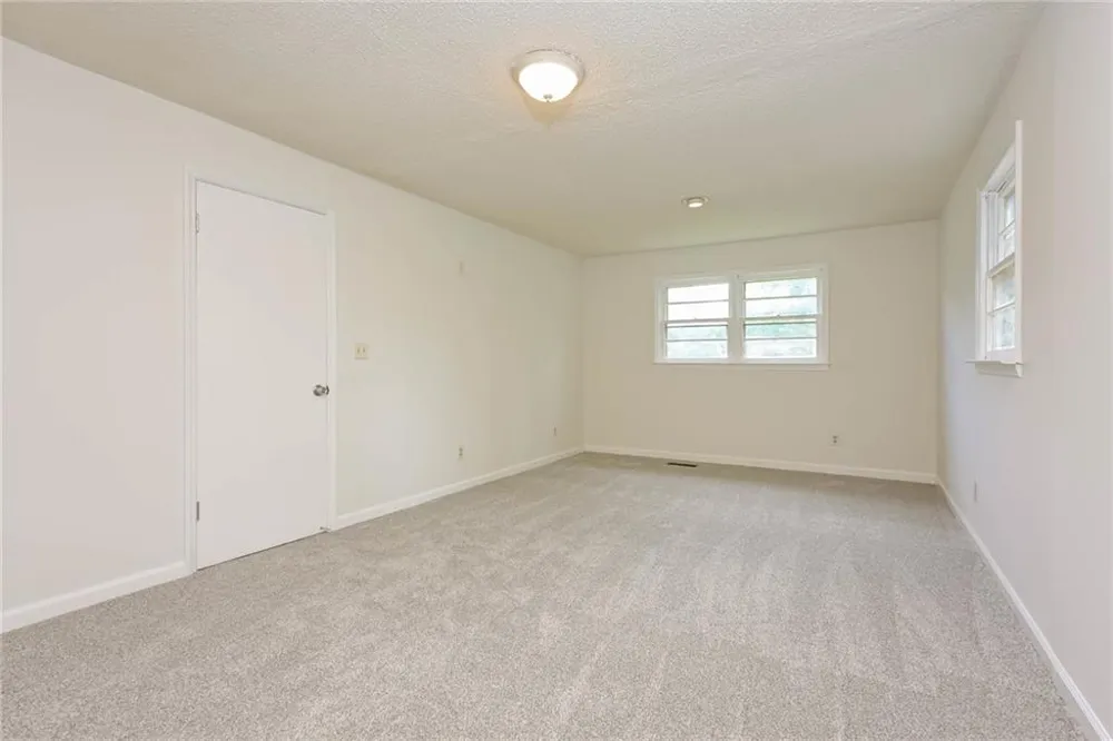 192 Sun Valley Drive Macon, GA 31211
