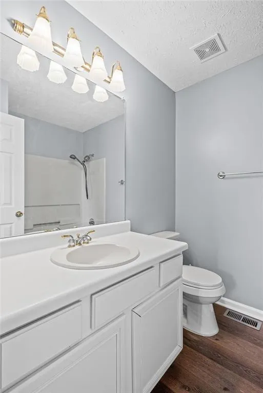 138 Bridge View Drive Marietta, GA 30066