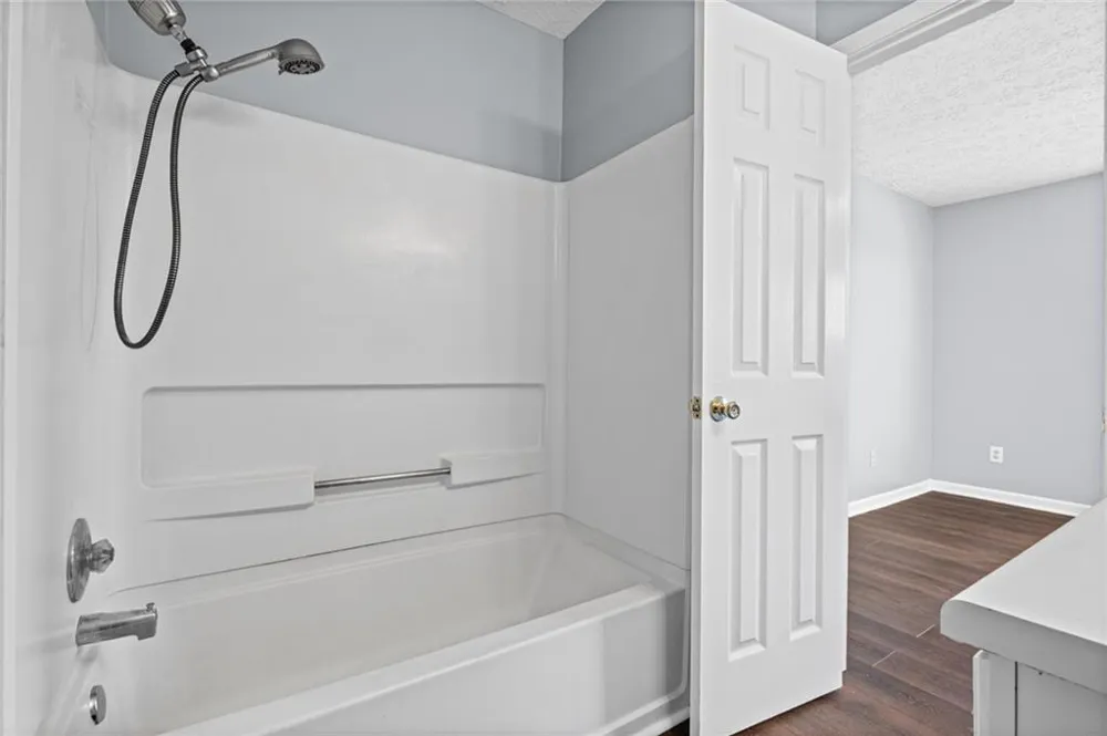 138 Bridge View Drive Marietta, GA 30066