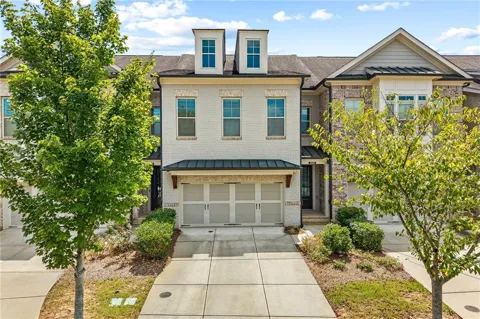 2028 Glenview Park Circle