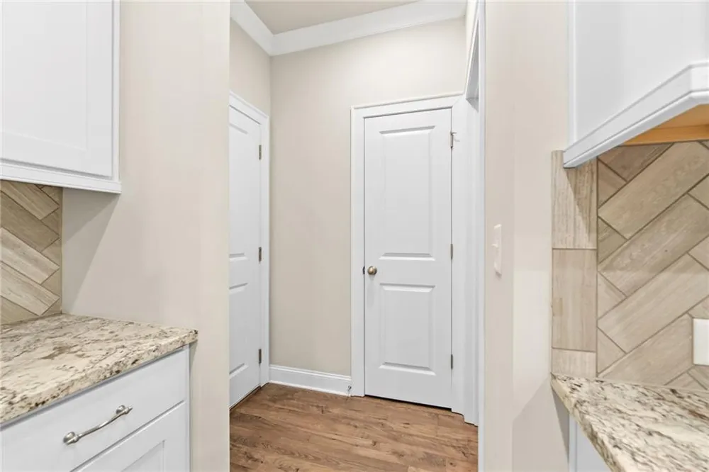 2028 Glenview Park Circle Duluth, GA 30097