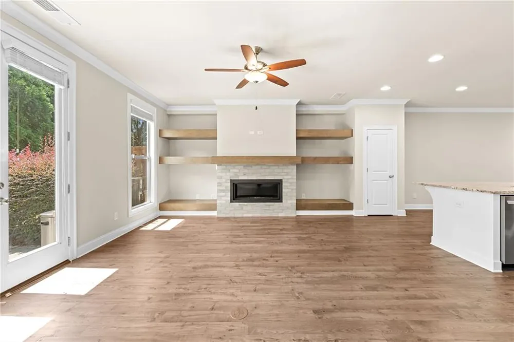 2028 Glenview Park Circle Duluth, GA 30097