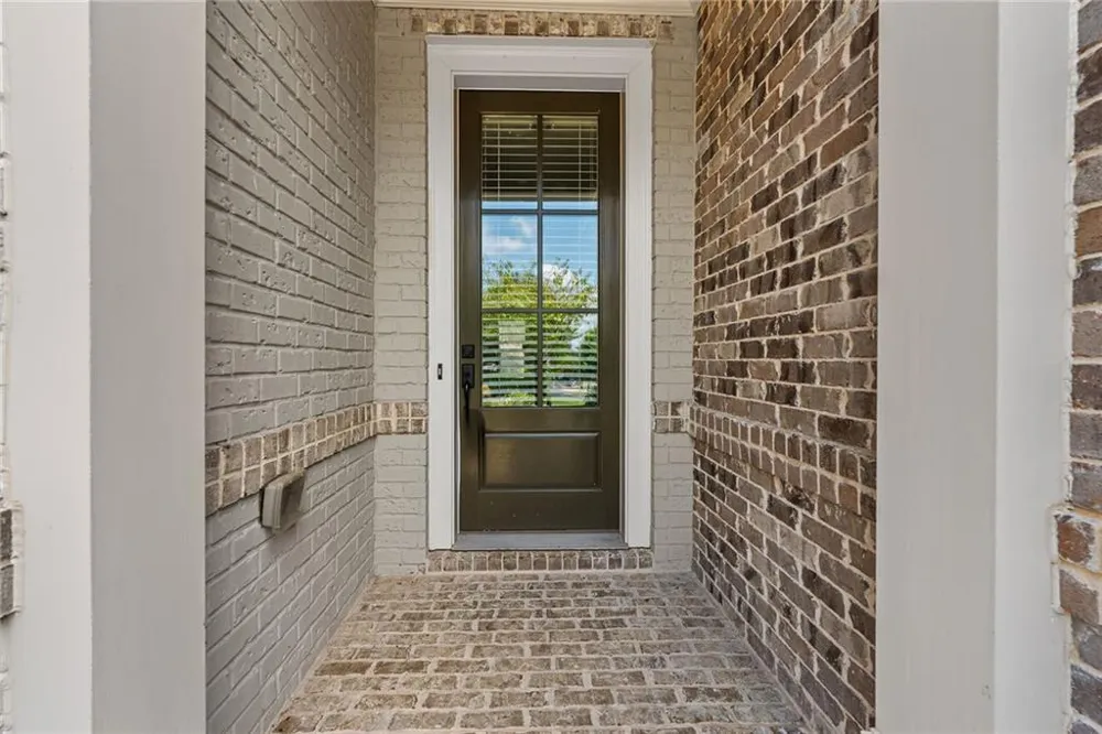 2028 Glenview Park Circle Duluth, GA 30097