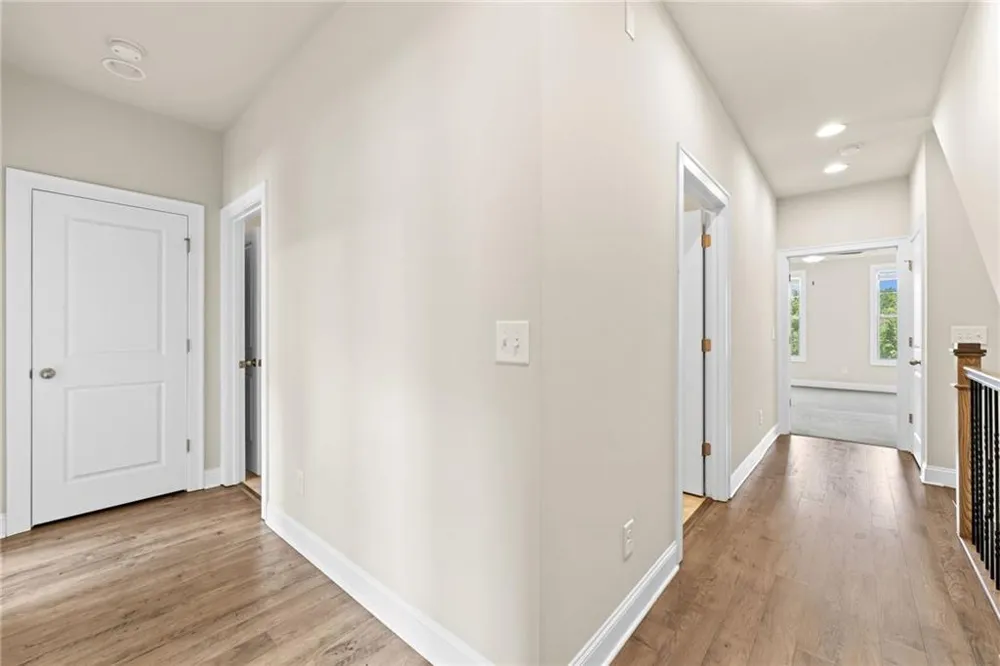 2028 Glenview Park Circle Duluth, GA 30097