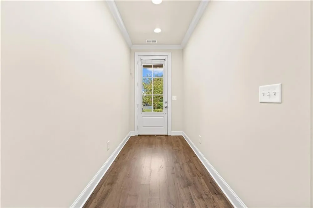 2028 Glenview Park Circle Duluth, GA 30097