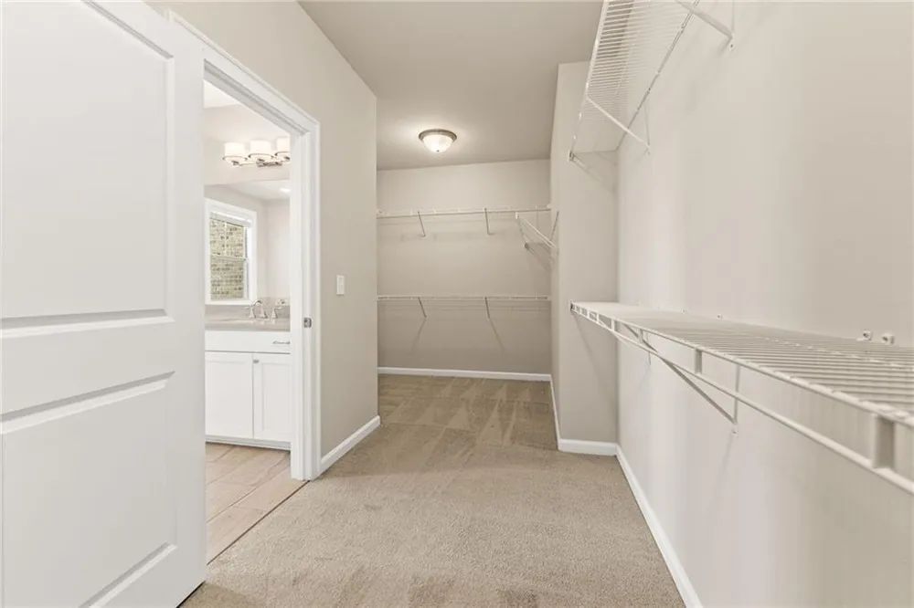2028 Glenview Park Circle Duluth, GA 30097