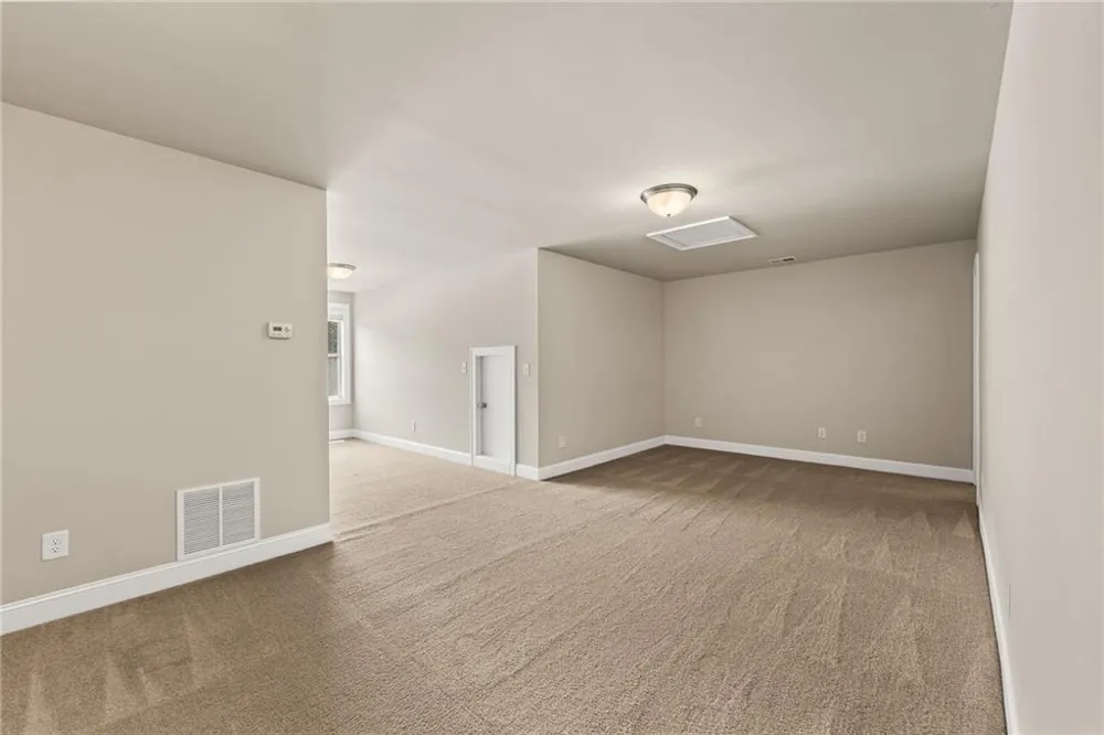 2028 Glenview Park Circle Duluth, GA 30097