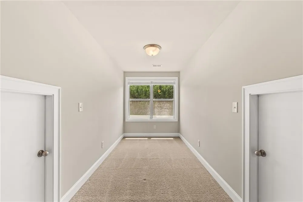 2028 Glenview Park Circle Duluth, GA 30097