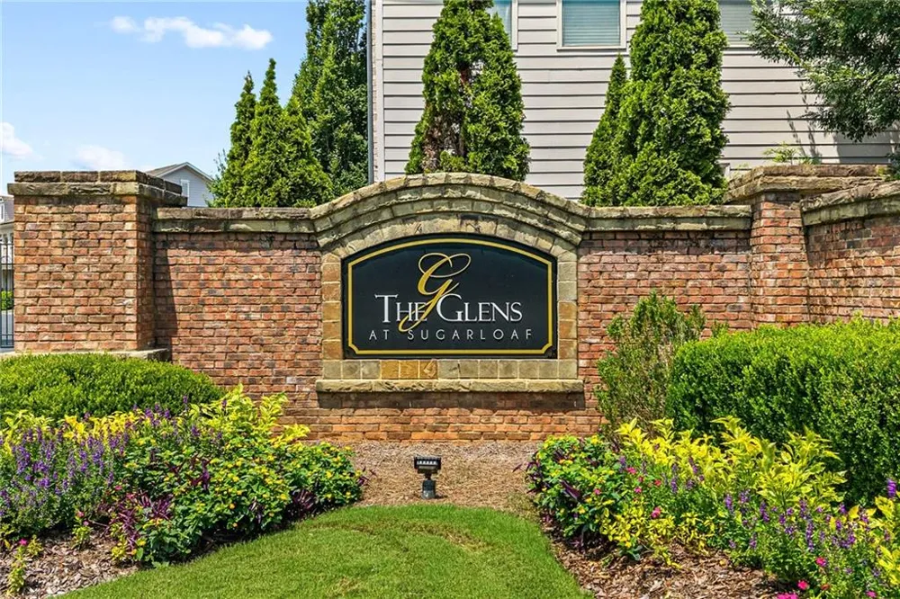 2028 Glenview Park Circle Duluth, GA 30097