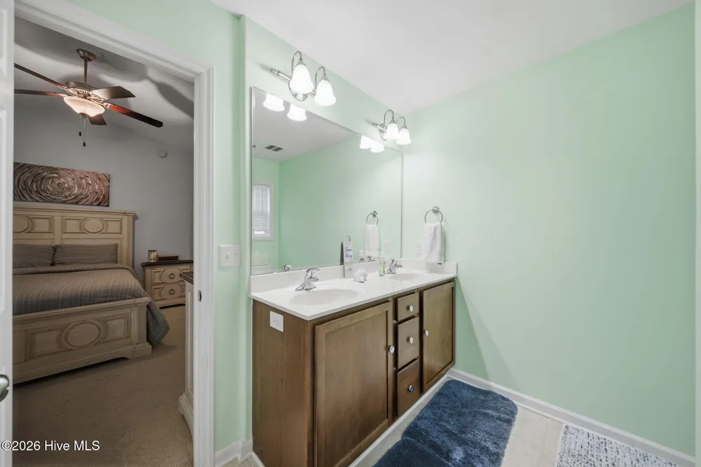 5705 Highgrove Place Wilmington, NC 28409