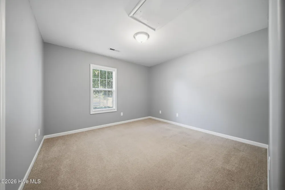 5705 Highgrove Place Wilmington, NC 28409