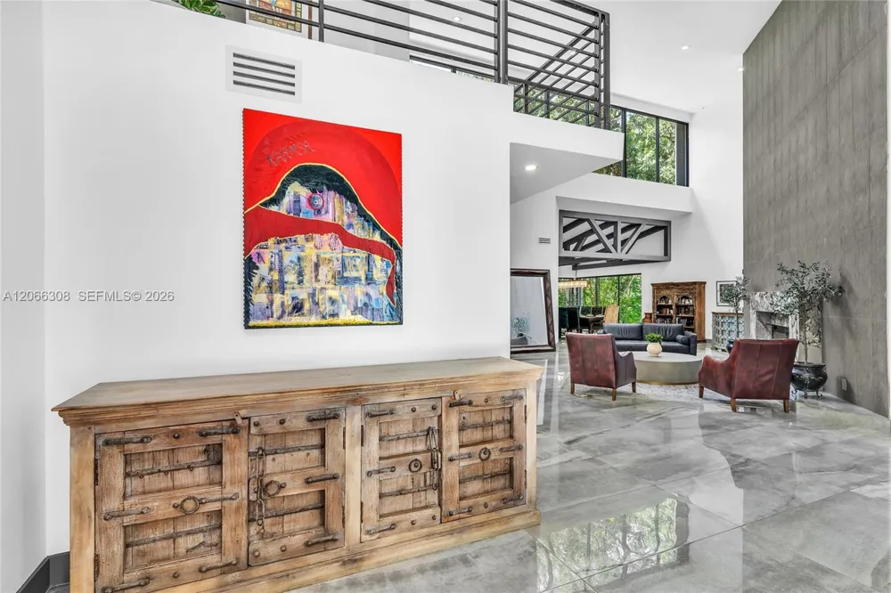 5811 SW 33rd Ter Hollywood, FL 33312