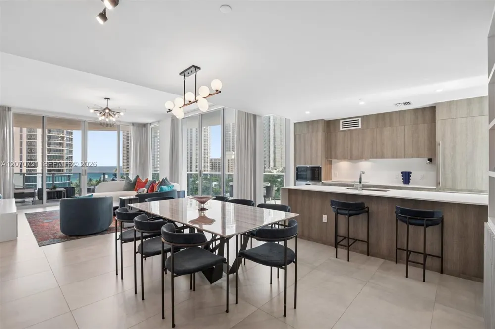 17550 Collins Ave #701 Sunny Isles Beach, FL 33160
