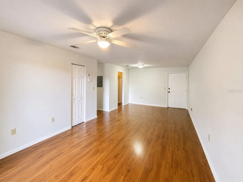 926 LAKE DESTINY ROAD #G Altamonte Springs, FL 32714