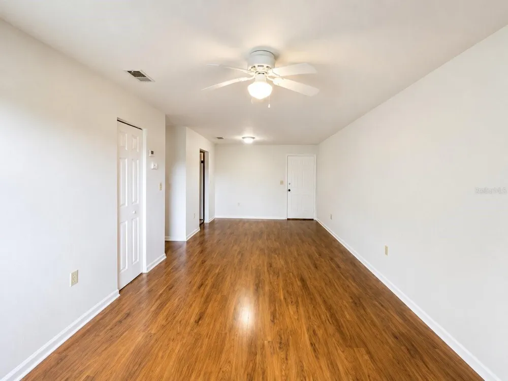 926 LAKE DESTINY ROAD #G Altamonte Springs, FL 32714