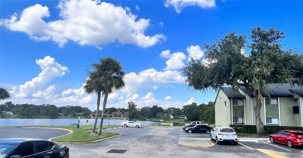 926 LAKE DESTINY ROAD #G Altamonte Springs, FL 32714